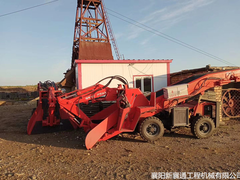 1594692262111234.jpg 扒渣機(jī)_副本.jpg