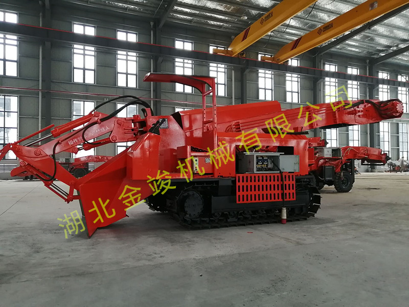 履帶刮板扒渣機(jī) 金竣扒渣機(jī)11-30-2.jpg